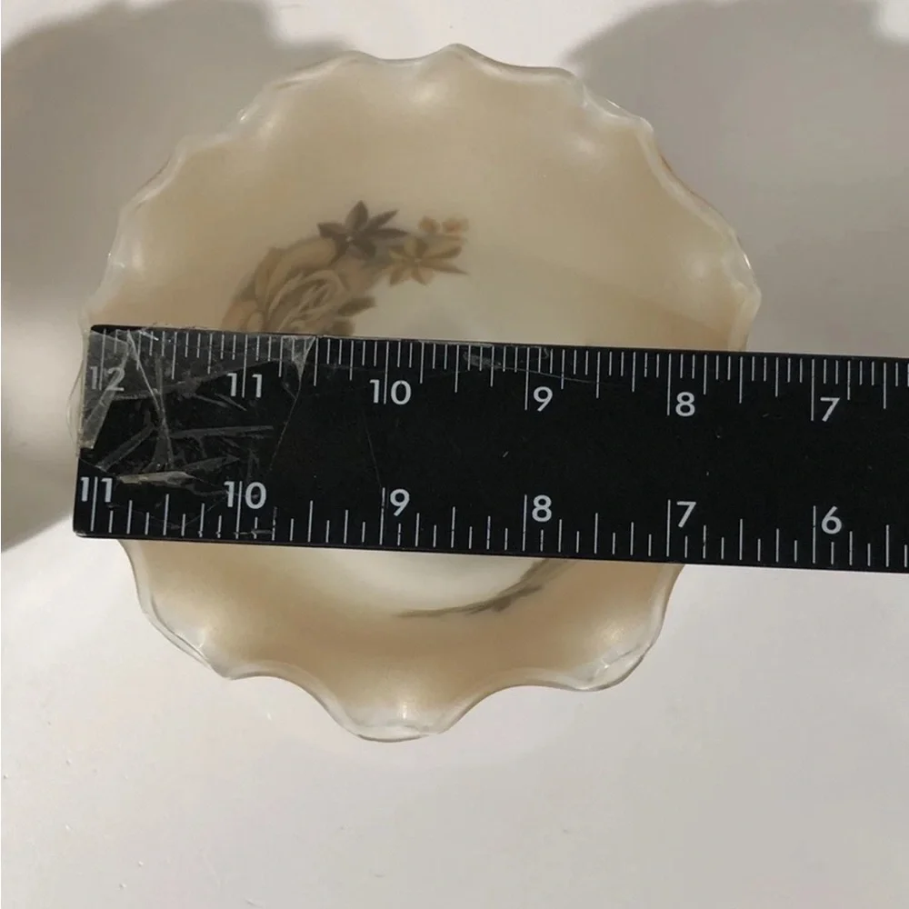 Vintage Milk Glass Lamp Shades Ruffled Floral Opaline Fitter Flowers Set